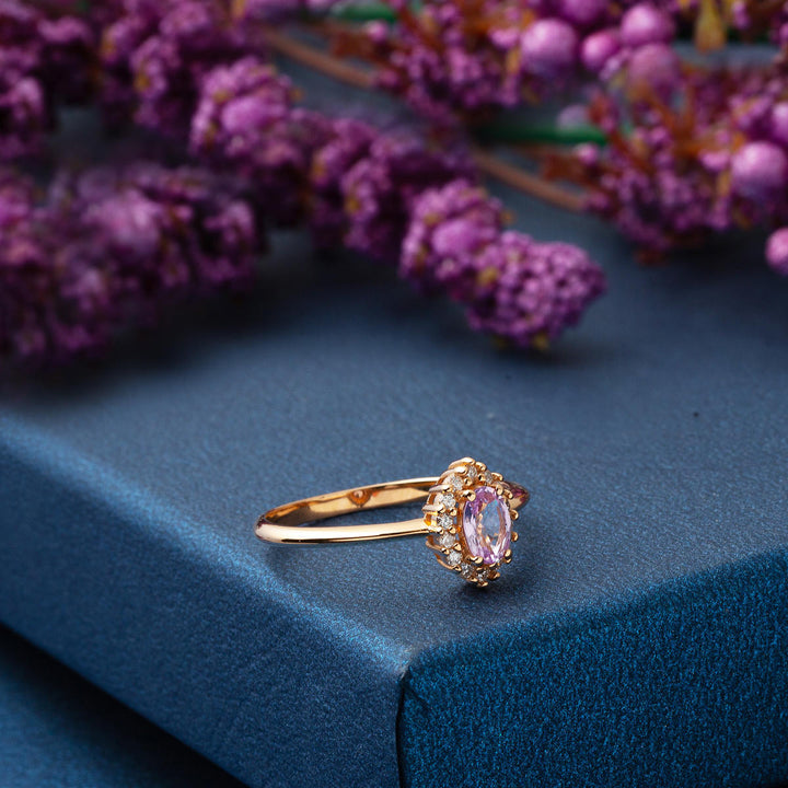 0,48 ct Morganit & 0,12 ct Pırlantalı Yüzük