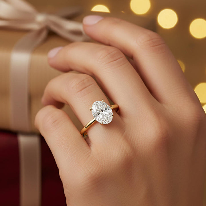 2 ct oval kesim mozanit 14 ayar altın tektaş yüzük