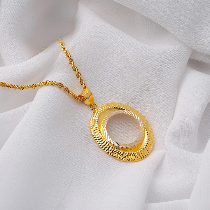 Oval Çerçeve Çeyrek Altınlık Kolye