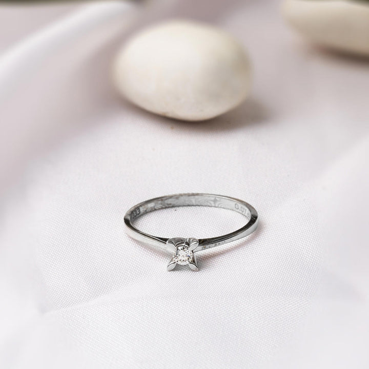 Zer Diamond Tektaş Pırlantalı Yüzük