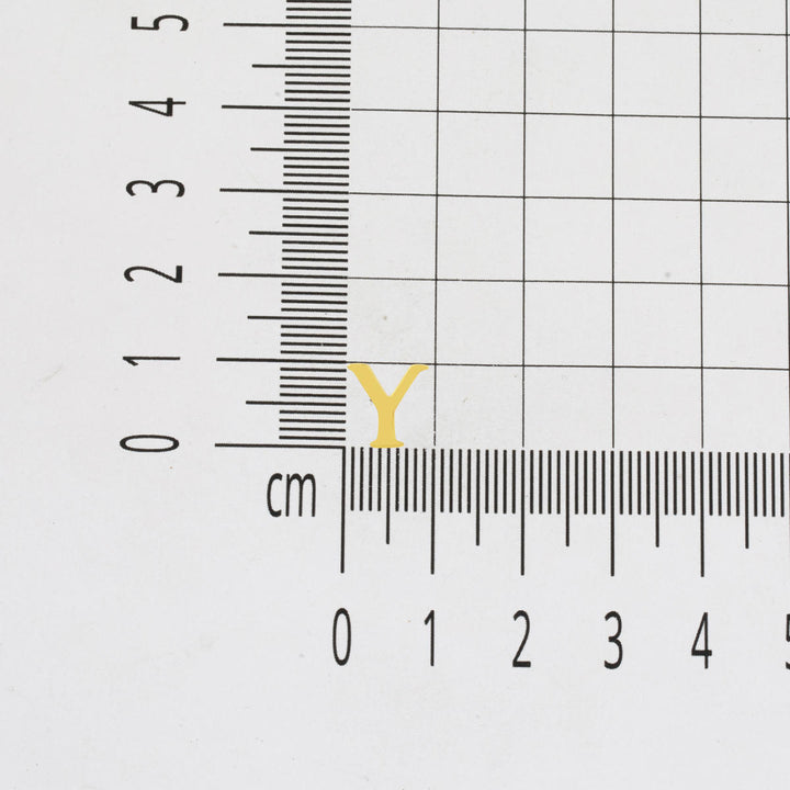 14 Ayar Y Harfi Çivili Minimal Altın Küpe