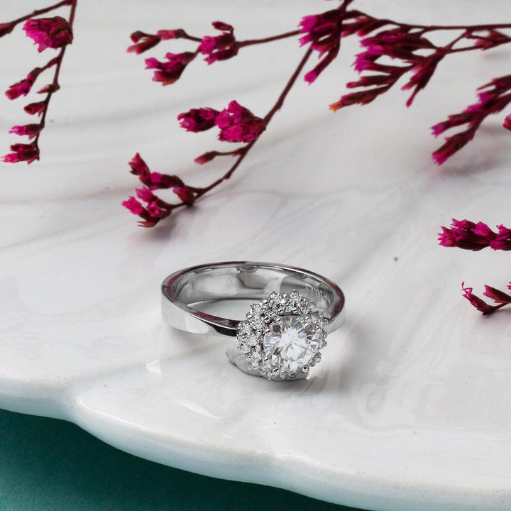 0.60 ct. Yakamoz Pırlanta Yüzük
