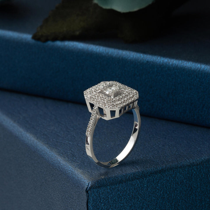 0,43 ct Baget Pırlanta Yüzük