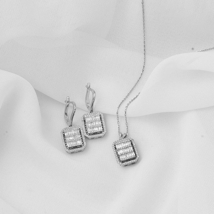 Kolye & Küpe Baget Pırlanta Set