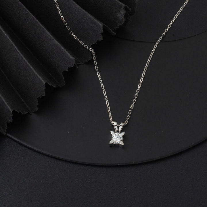 0,45 ct. Mozanit Pırlanta Tektaş Kolye
