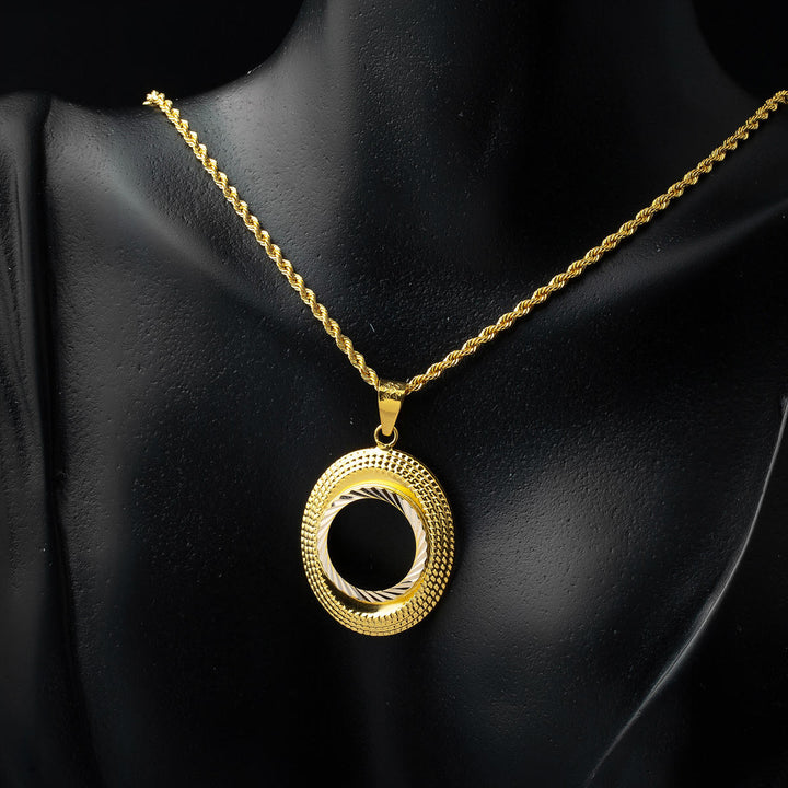 Oval Çerçeve Çeyrek Altınlık Kolye